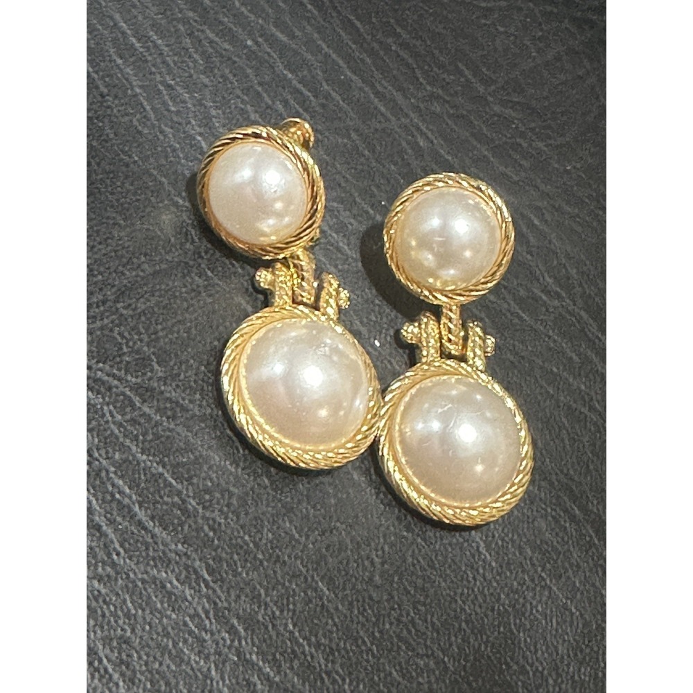 Vintage Gold Tone Double Imation Pearl  Cabochon Drop Clip On Screwback Earrings